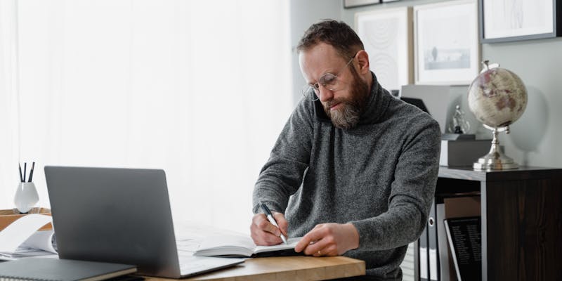 Como empreender e ganhar dinheiro na internet?